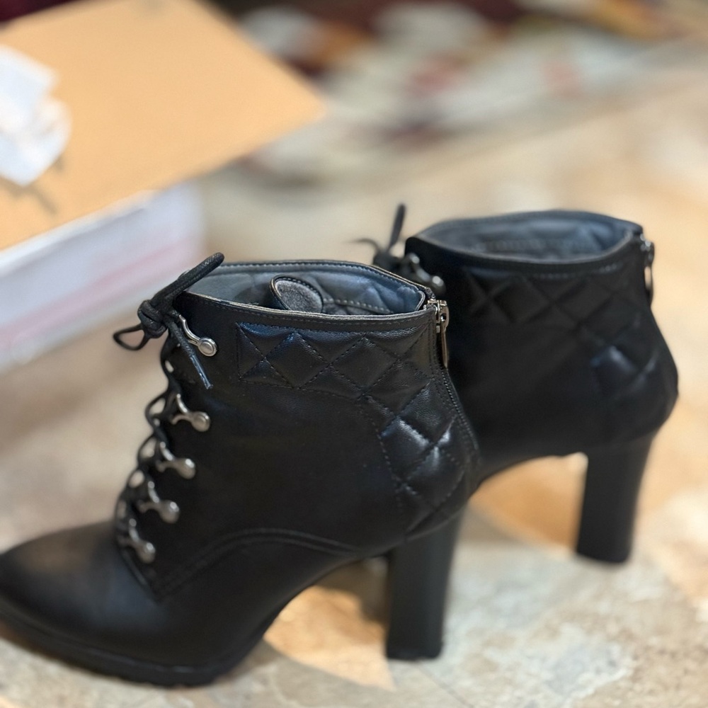 Adrienne Vittadini Black Lace-Up Boots
